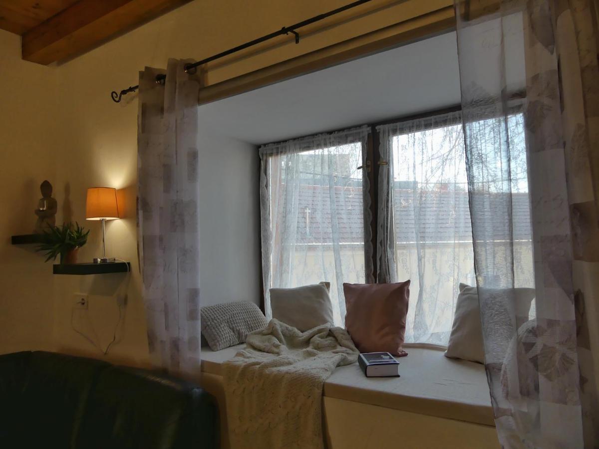 Csuecsoek Vendeghaz Daire Eğri Dış mekan fotoğraf